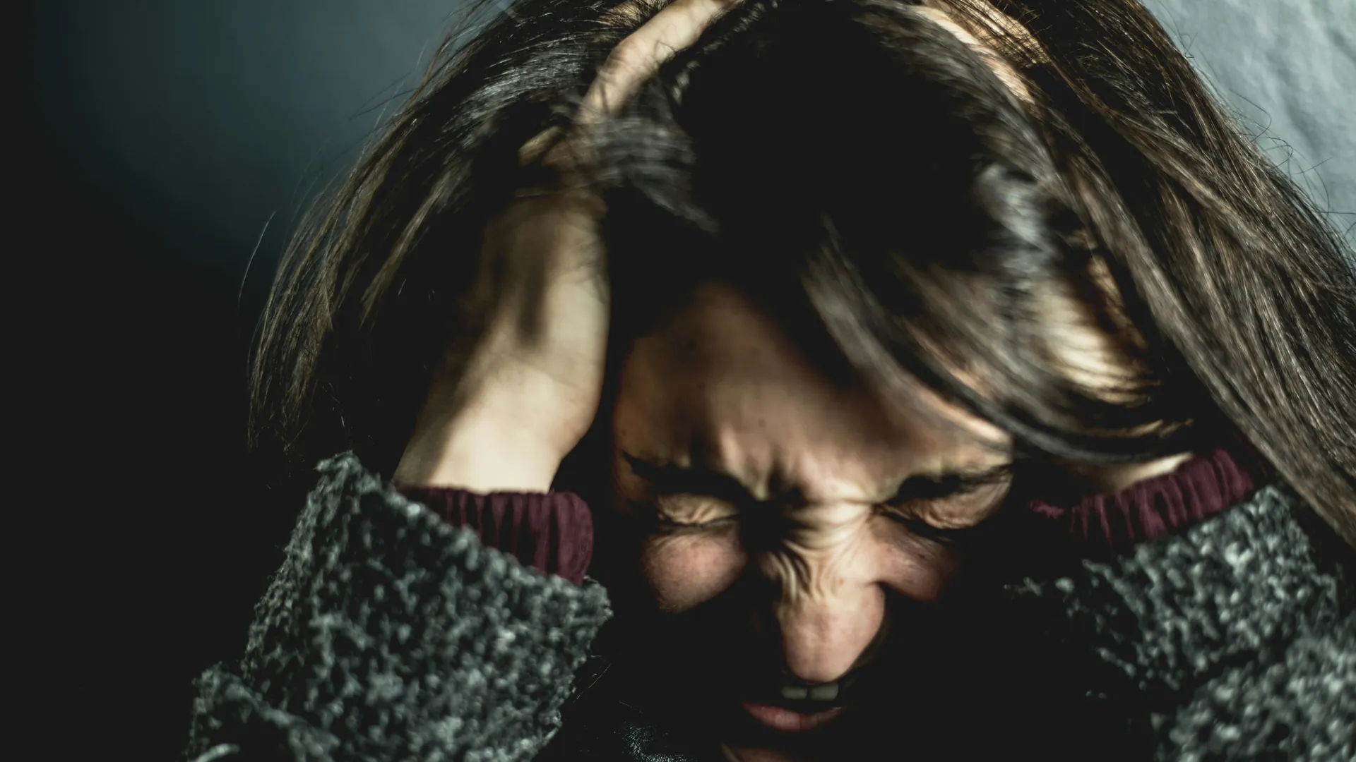 A young female is trying to supress her relationship issues but it isn't working without professional help.